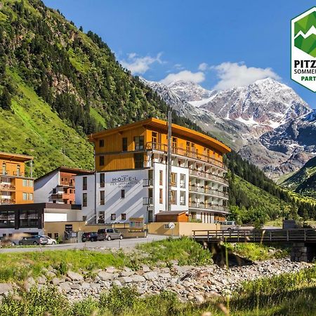 Hotel Vier Jahreszeiten Санкт Леонард им Пицтал Екстериор снимка